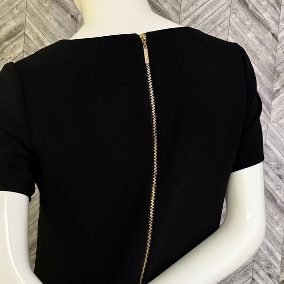 Ivanka Trump Black, white Blue Geometric mini dress, v-neck tunic size 6 - Picture 7 of 9